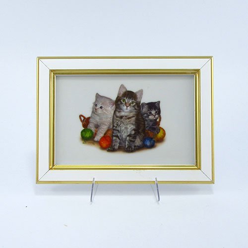 リンドナー　ウォールピクチャー　子猫(三匹)と毛糸玉