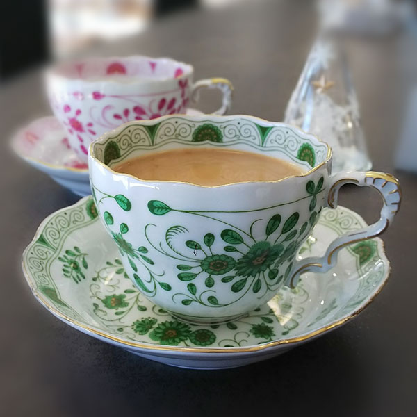 リンドナー　アルトランクグリーン　コーヒーカップ&ソーサー  のサムネイル