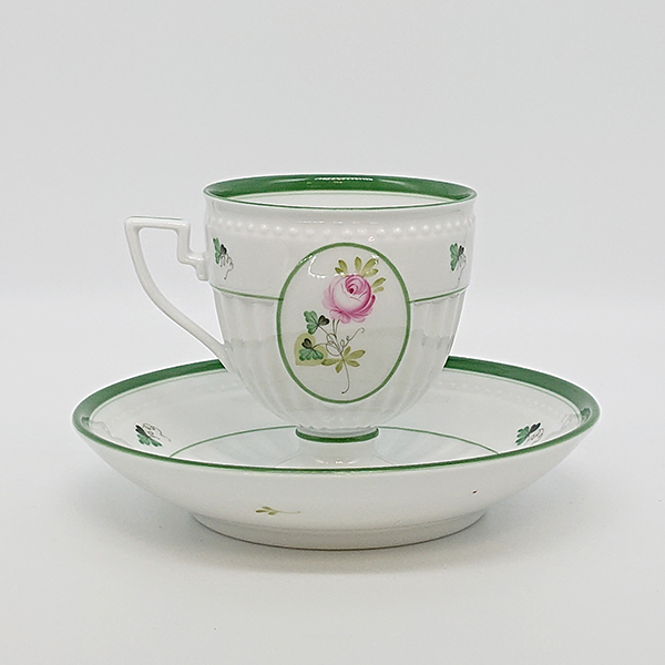 ヘレンド ウィーンの薔薇 コーヒーカップ&ソーサー(アンピール) VRH-4467-0-00 - Sohbi（旧：創美）公式通販
