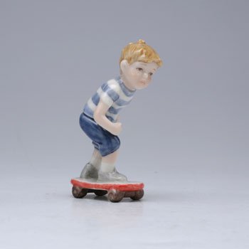 ロイヤルコペンハーゲン　ミニサマーチルドレン　Boy on skateboard　1249266