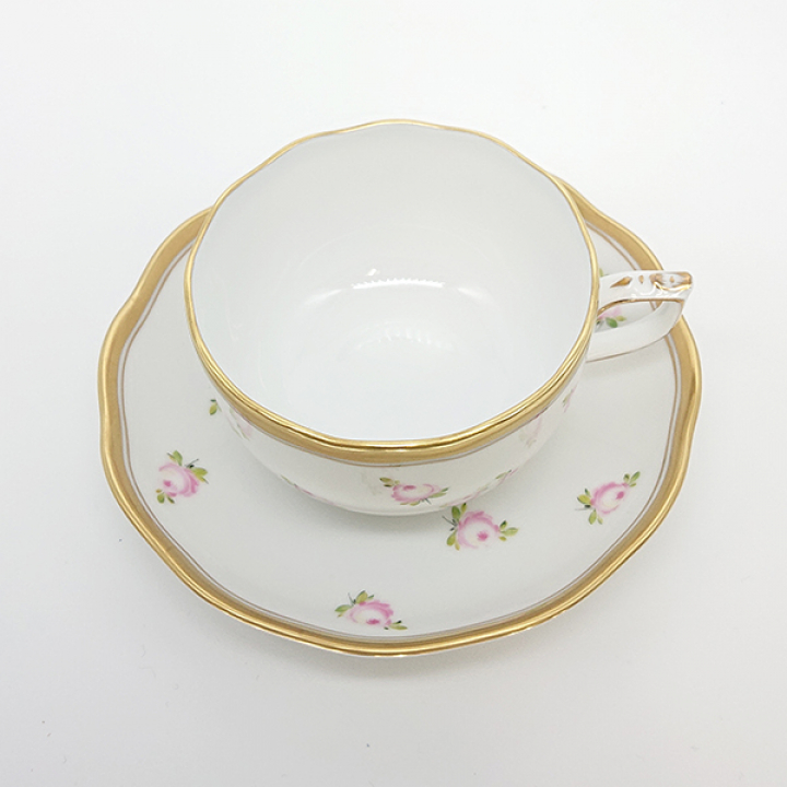 【納期:最長1年】ヘレンド 朝露の小薔薇 ティーカップ&ソーサー PTRA-20724-0-00