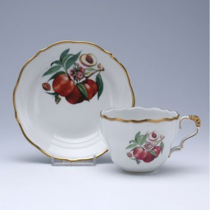 【倉庫取り寄せ商品】リンドナー フルーツ（モモ） コーヒーカップ&ソーサー