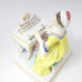 【倉庫取り寄せ商品】マイセン フィギュア 五感人形 聴覚 12cm 900300-70660